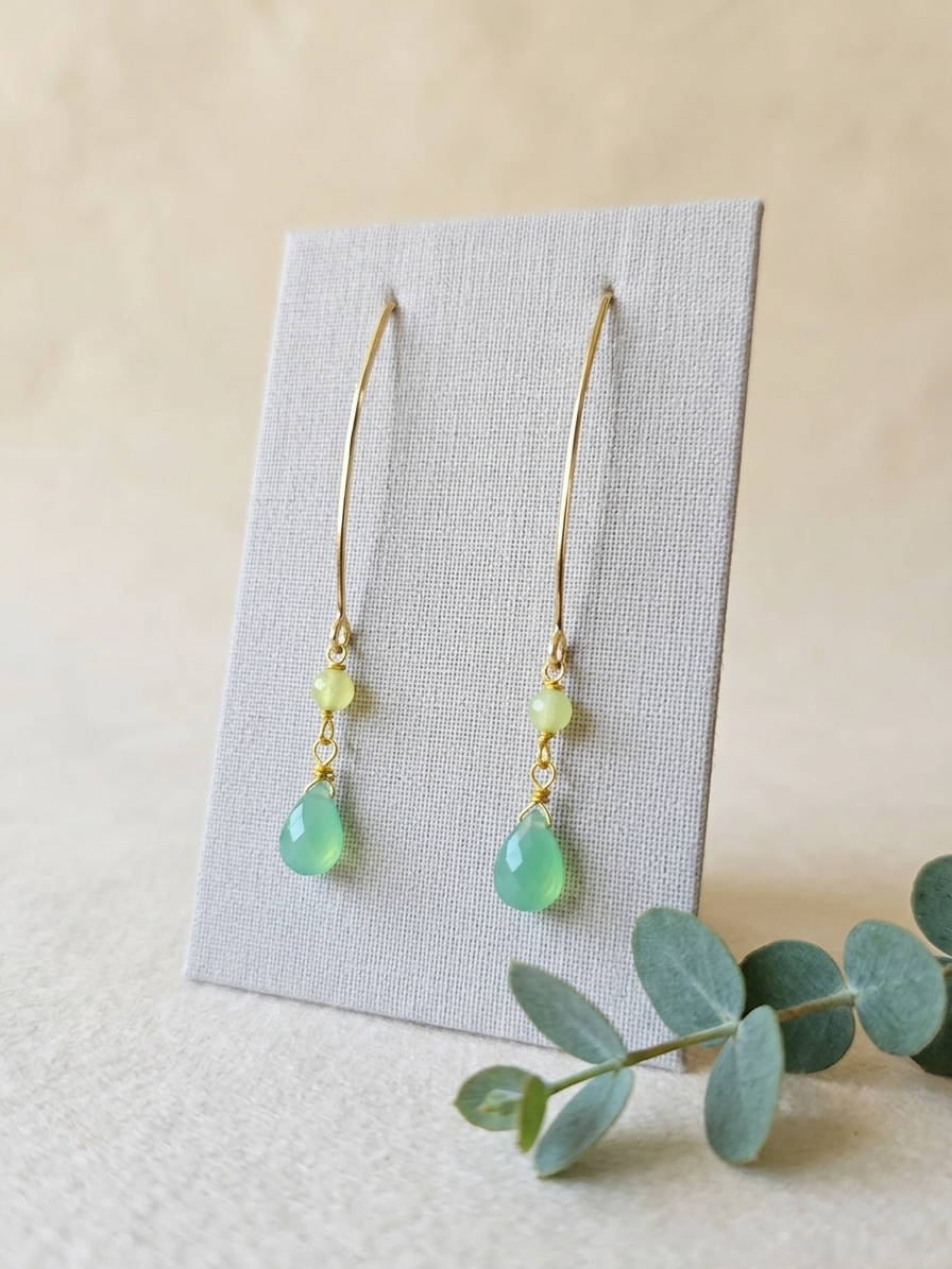 Prince naveen - featuring Faceted Lime Jade Rounds, Faceted Chrysoprase Briolettes, Gold Plated Stainless Steel Wire, Gold Plated Copper Wire, Nickel Free Gold Plated Stainless Steel Ear Hooks